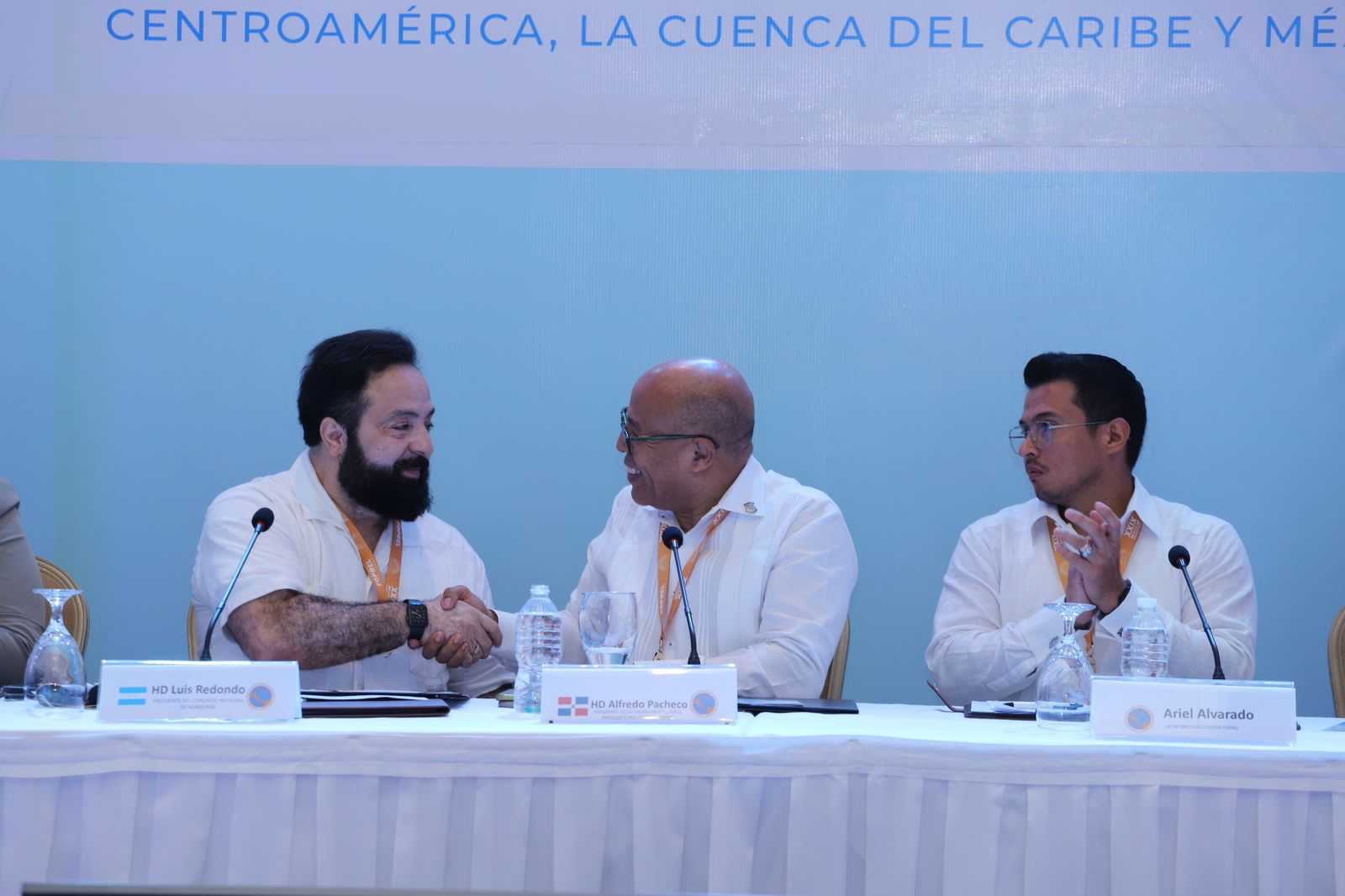 Todo un éxito la XXIX Reunión Extraordinaria del FOPREL en Roatán, Honduras